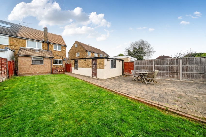 Images for Near Burnham, Berkshire EAID:2640919782 BID:BUR