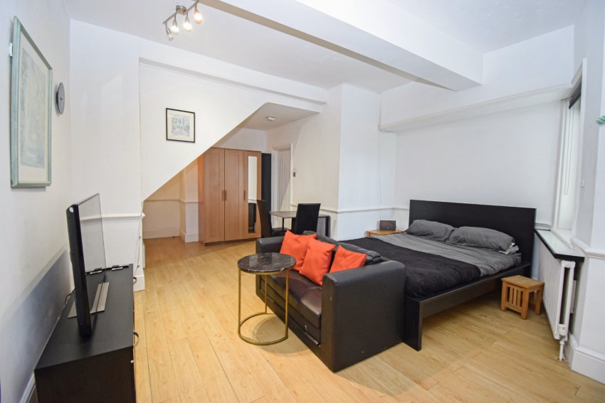 Images for Taplow, Maidenhead, Buckinghamshire EAID:2640919782 BID:BUR