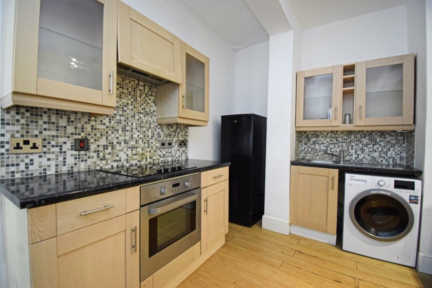 Images for Taplow, Maidenhead, Buckinghamshire EAID:2640919782 BID:BUR