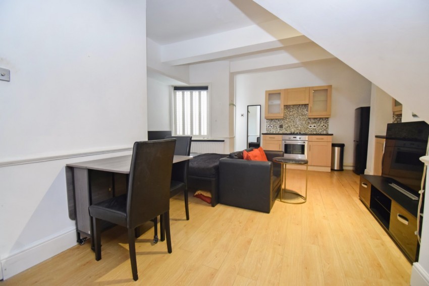 Images for Taplow, Maidenhead, Buckinghamshire EAID:2640919782 BID:BUR