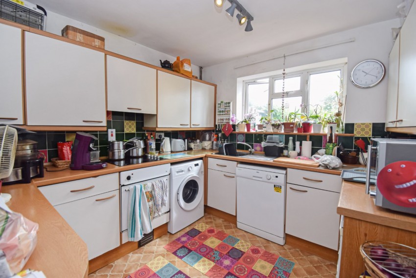 Images for Near Burnham, Berkshire EAID:2640919782 BID:BUR