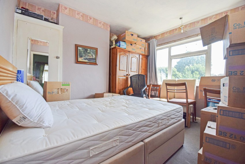 Images for Near Burnham, Berkshire EAID:2640919782 BID:BUR