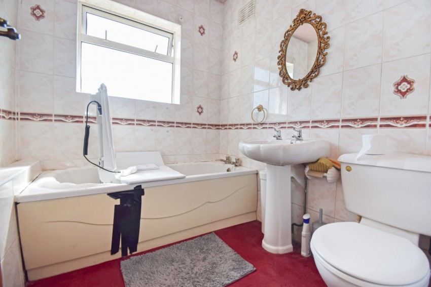 Images for Near Burnham, Berkshire EAID:2640919782 BID:BUR