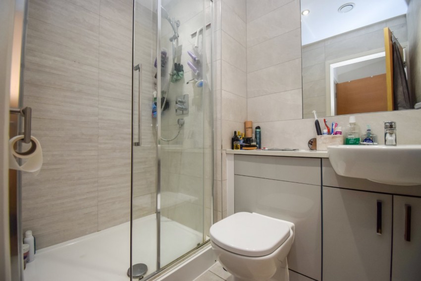 Images for Taplow, Maidenhead, Buckinghamshire EAID:2640919782 BID:BUR