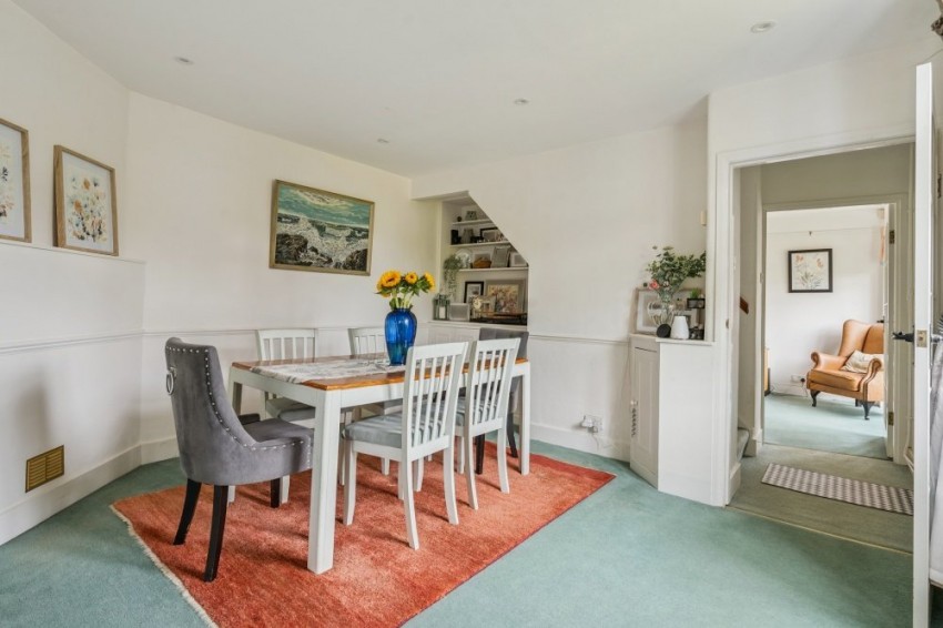 Images for Chalfont St. Giles EAID:2640919782 BID:CGL