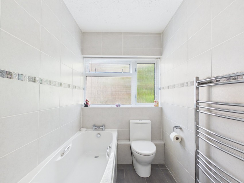 Images for Chesham EAID:2640919782 BID:CHE