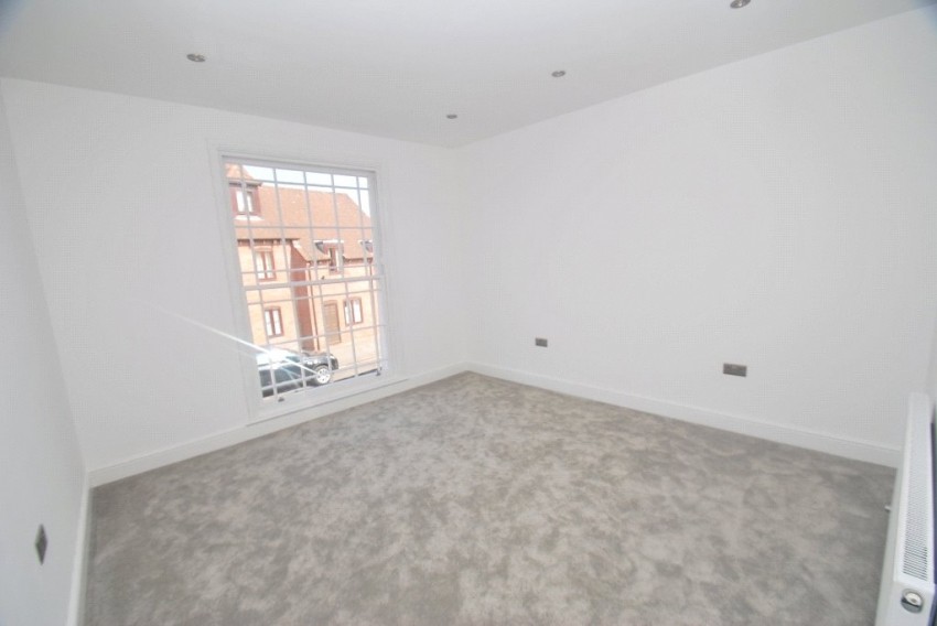 Images for Chesham, Bucks EAID:2640919782 BID:CHL