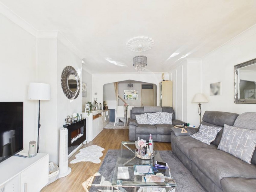 Images for Chesham EAID:2640919782 BID:CHE