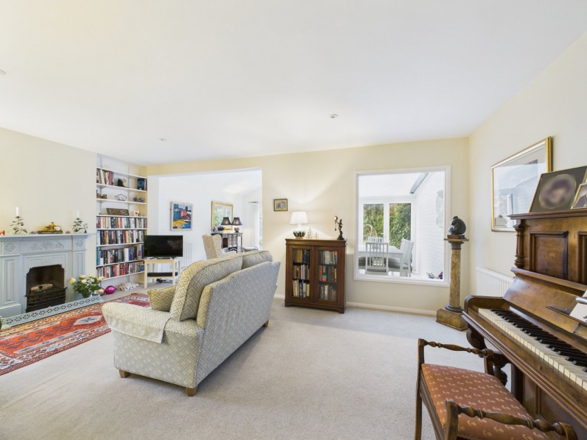 Images for Chesham EAID:2640919782 BID:CHE