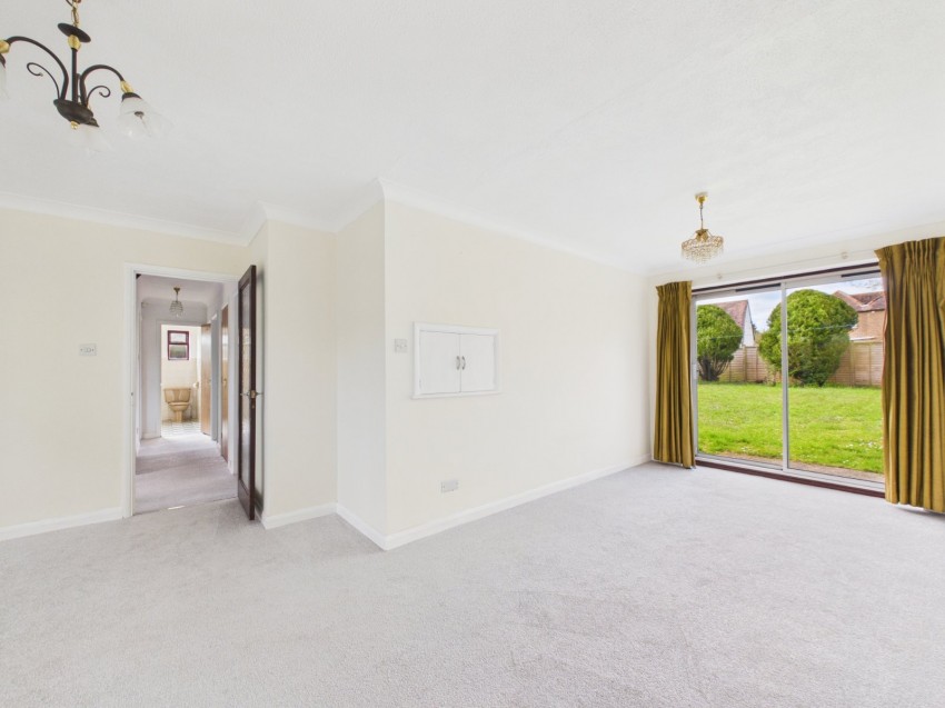Images for Chesham EAID:2640919782 BID:CHE