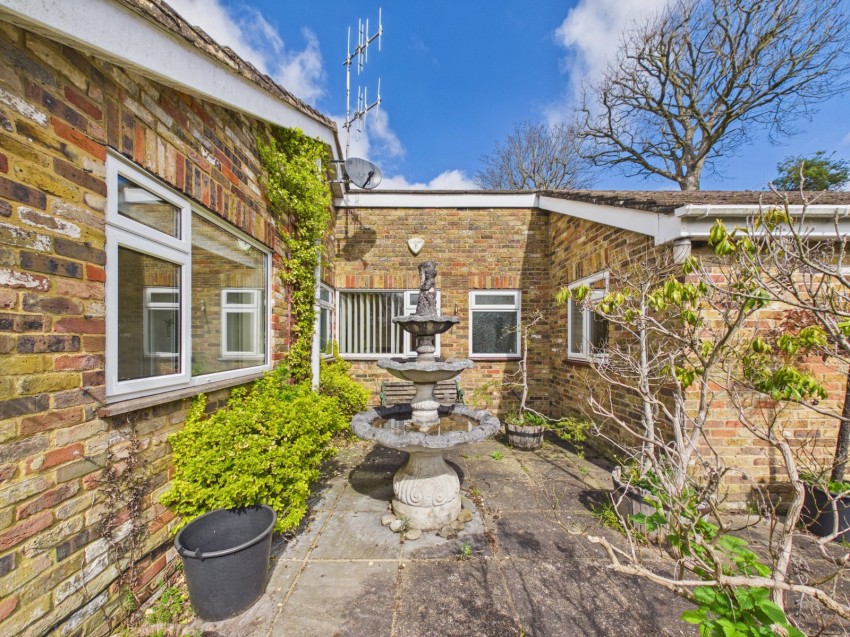 Images for Chesham EAID:2640919782 BID:CHE