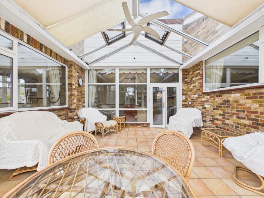 Images for Chesham EAID:2640919782 BID:CHE