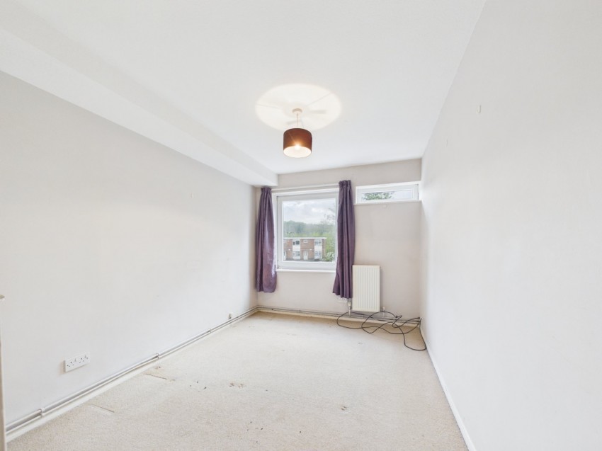 Images for Waterside, Chesham, Buckinghamshire EAID:2640919782 BID:CHE