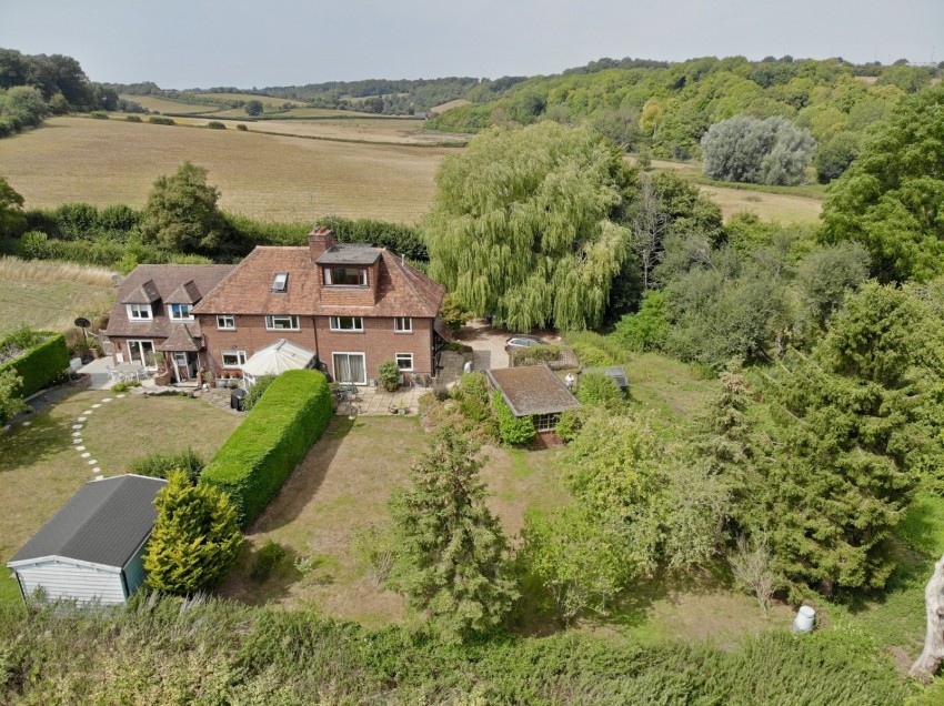 Images for Pednor, Chesham, Buckinghamshire EAID:2640919782 BID:CHE