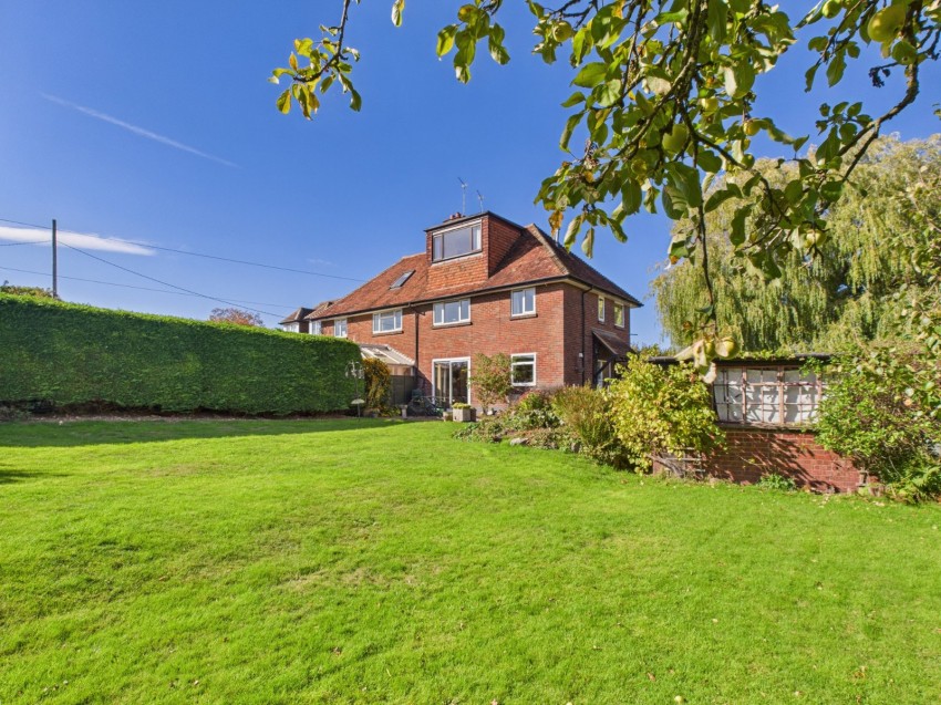 Images for Pednor, Chesham, Buckinghamshire EAID:2640919782 BID:CHE