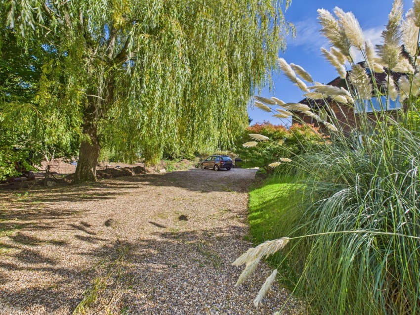 Images for Pednor, Chesham, Buckinghamshire EAID:2640919782 BID:CHE