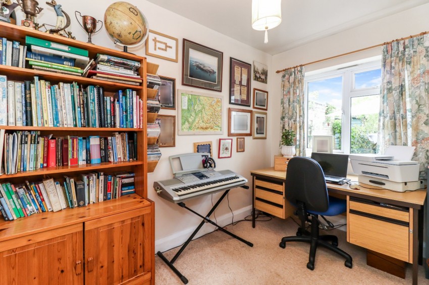 Images for Chesham, Buckinghamshire EAID:2640919782 BID:CHE