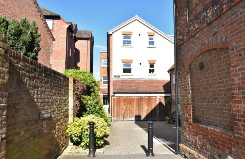 Images for Chesham, Buckinghamshire EAID:2640919782 BID:CHE