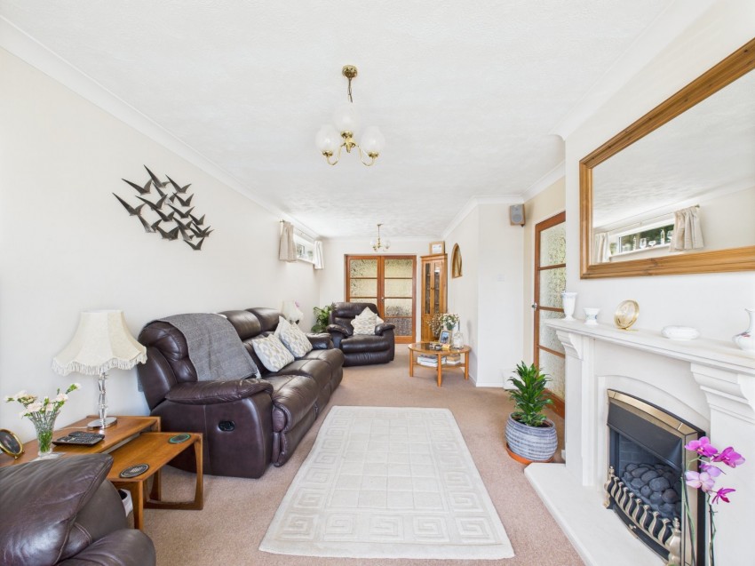 Images for Chesham EAID:2640919782 BID:CHE