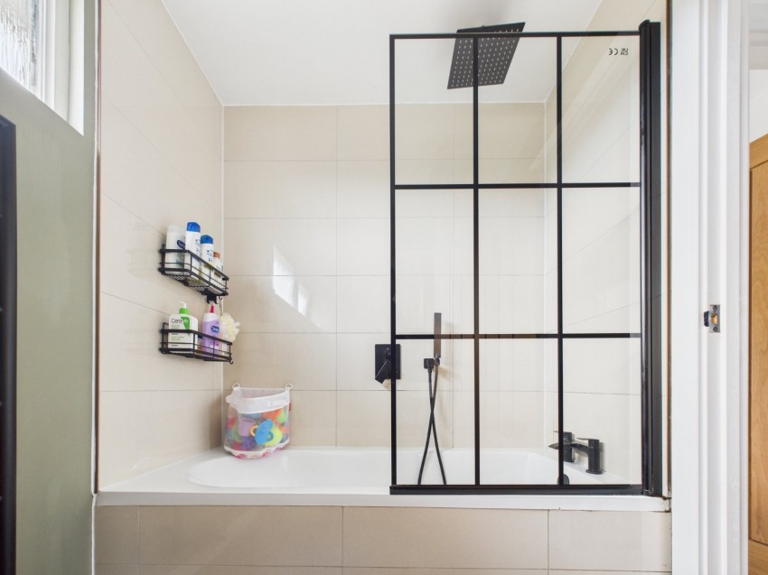 Images for Chesham EAID:2640919782 BID:CHE