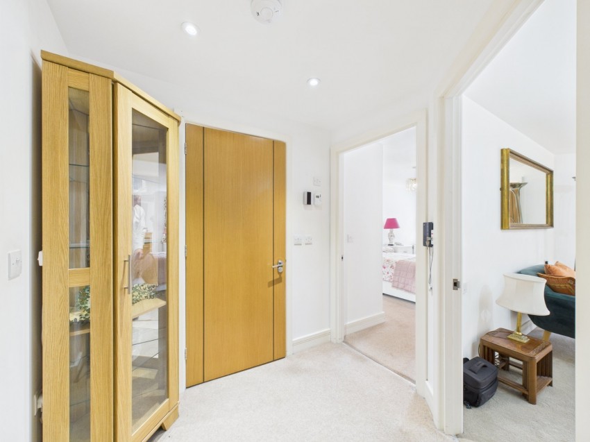 Images for Chesham EAID:2640919782 BID:CHE