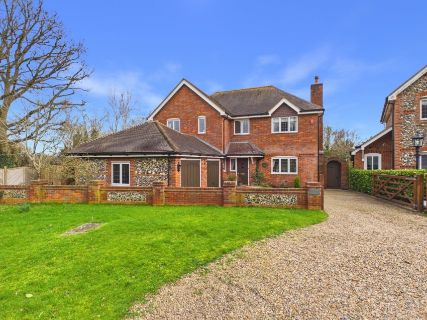 Images for Ashley Green, Chesham, Buckinghamshire EAID:2640919782 BID:CHE