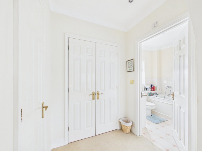 Images for Ashley Green, Chesham, Buckinghamshire EAID:2640919782 BID:CHE