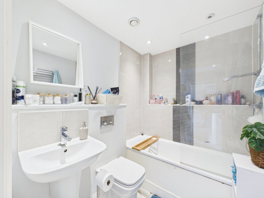 Images for Germain Street, Chesham, Buckinghamshire EAID:2640919782 BID:CHE