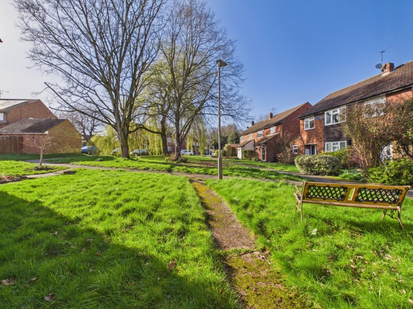 Images for Bovingdon, Hemel Hempstead, Hertfordshire EAID:2640919782 BID:CHE