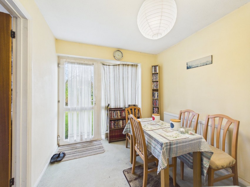 Images for Bovingdon, Hemel Hempstead, Hertfordshire EAID:2640919782 BID:CHE