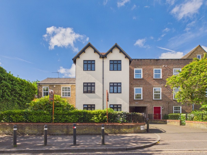 Images for Berkhamsted, Hertfordshire EAID:2640919782 BID:CHE