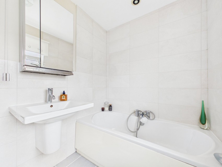 Images for Chesham, Buckinghamshire EAID:2640919782 BID:CHE