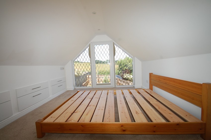 Images for Boundary Road, Chalfont St Peter, Buckinghamshire EAID:2640919782 BID:CPL