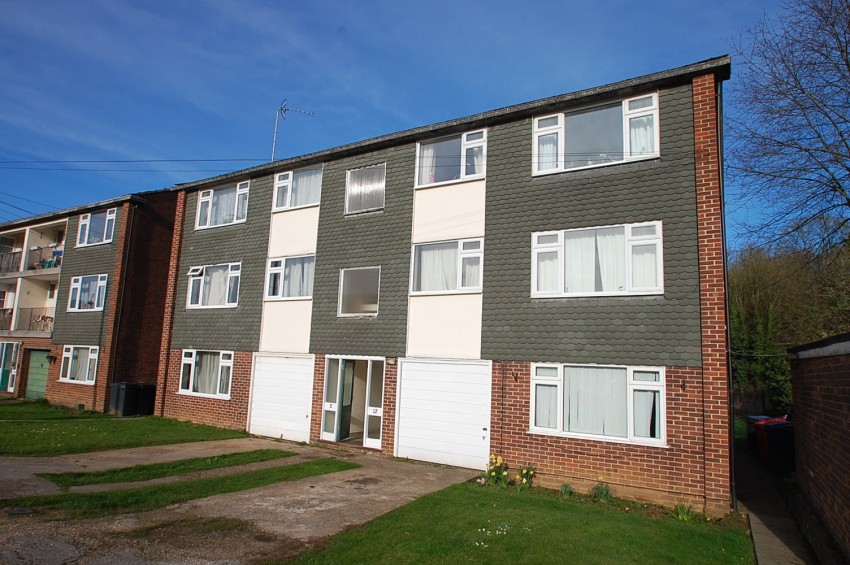 Images for Chalfont St. Peter, Buckinghamshire EAID:2640919782 BID:CPL