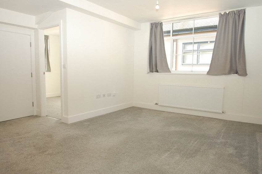 Images for Aspen House, Churchfield Road, Buckinghamshire EAID:2640919782 BID:CPL