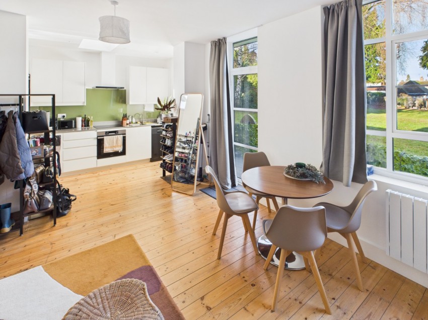 Images for Chalfont St. Peter, Gerrards Cross EAID:2640919782 BID:CPL