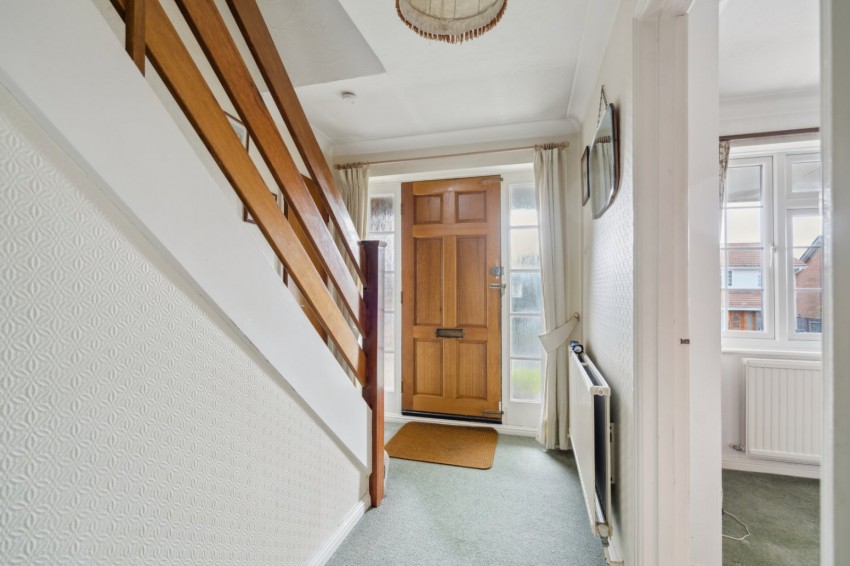 Images for Chalfont St. Peter, Buckinghamshire, Chalfont Saint Peter EAID:2640919782 BID:CSP