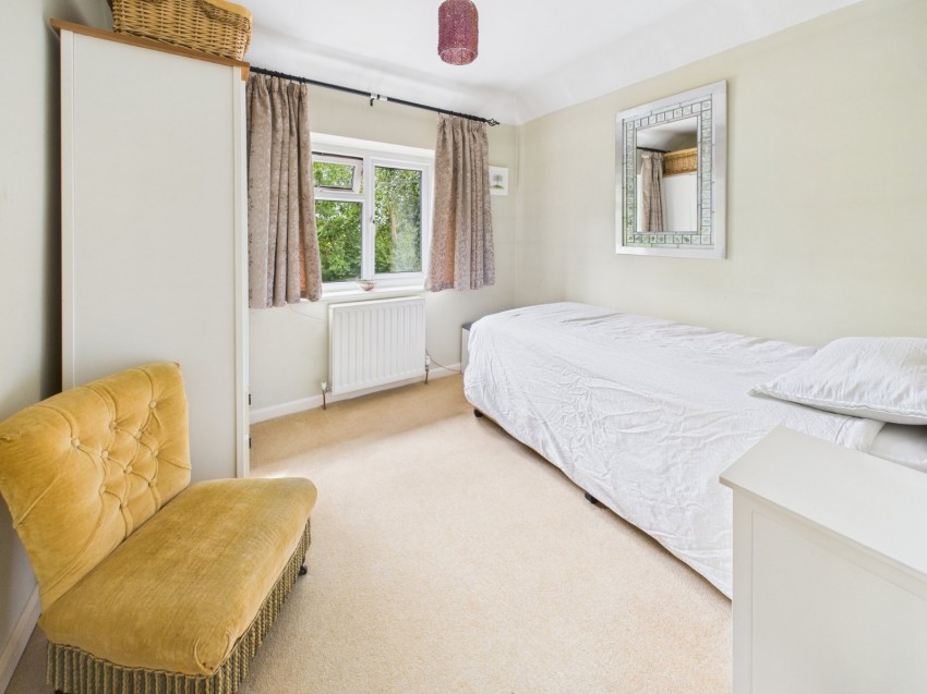 Images for Chalfont St. Giles EAID:2640919782 BID:CSG