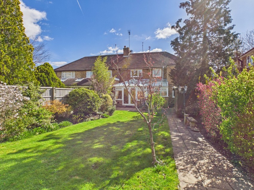 Images for Chalfont St. Giles EAID:2640919782 BID:CSG