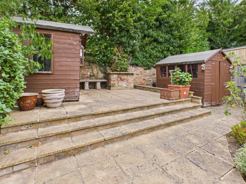 Images for Chalfont St. Giles EAID:2640919782 BID:CSG