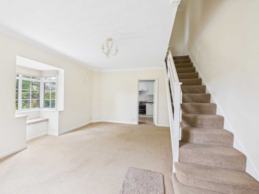 Images for Chalfont St. Giles EAID:2640919782 BID:CSG