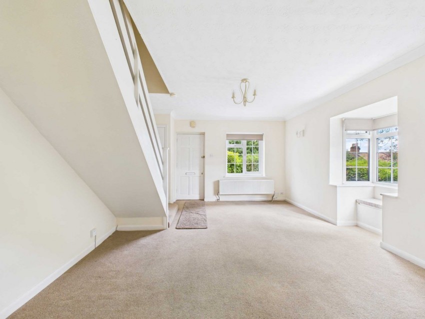 Images for Chalfont St. Giles EAID:2640919782 BID:CSG