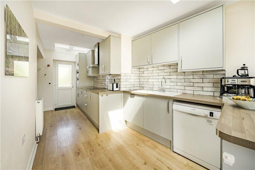 Images for Chalfont St. Giles EAID:2640919782 BID:CSG