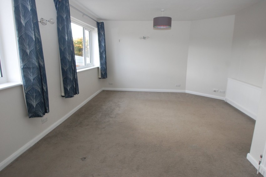 Images for Chalfont St. Giles EAID:2640919782 BID:CSG