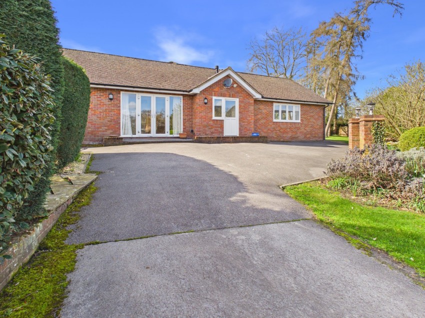 Images for Windmill Farm, Bowstridge Lane, Chalfont St Giles EAID:2640919782 BID:CSG