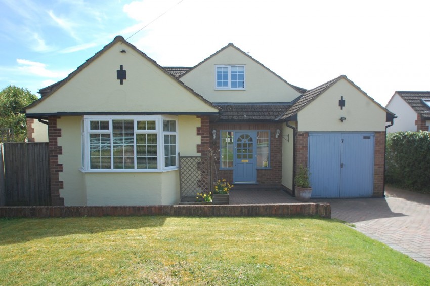 Images for Chalfont St. Giles EAID:2640919782 BID:CSG