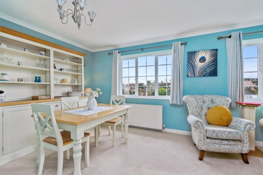 Images for Chalfont St. Giles EAID:2640919782 BID:CSG