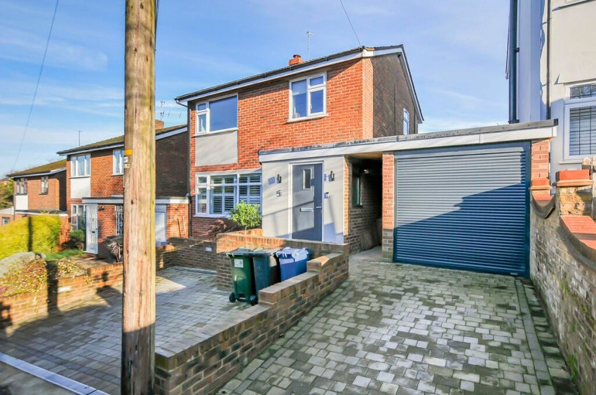 Images for Chalfont St. Giles EAID:2640919782 BID:CSG