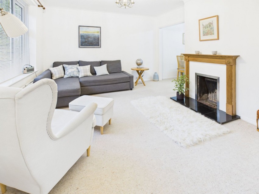 Images for Chalfont St. Giles EAID:2640919782 BID:CSG