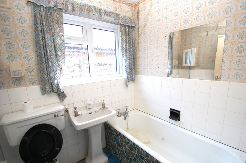 Images for Chalfont St. Giles EAID:2640919782 BID:CSG